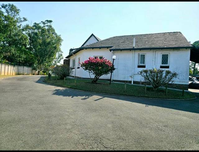 3 BEDROOM COMPLEX FOR SALE IN SHERWOOD